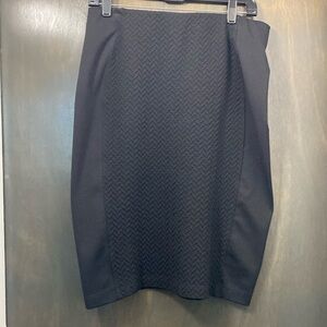 Joe Fresh Knit pencil skirt. Size medium.